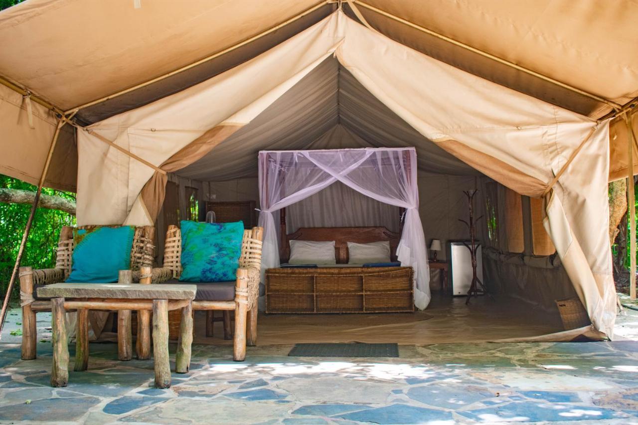 Firefly Eco Retreat Villa Shimoni Ngoại thất bức ảnh