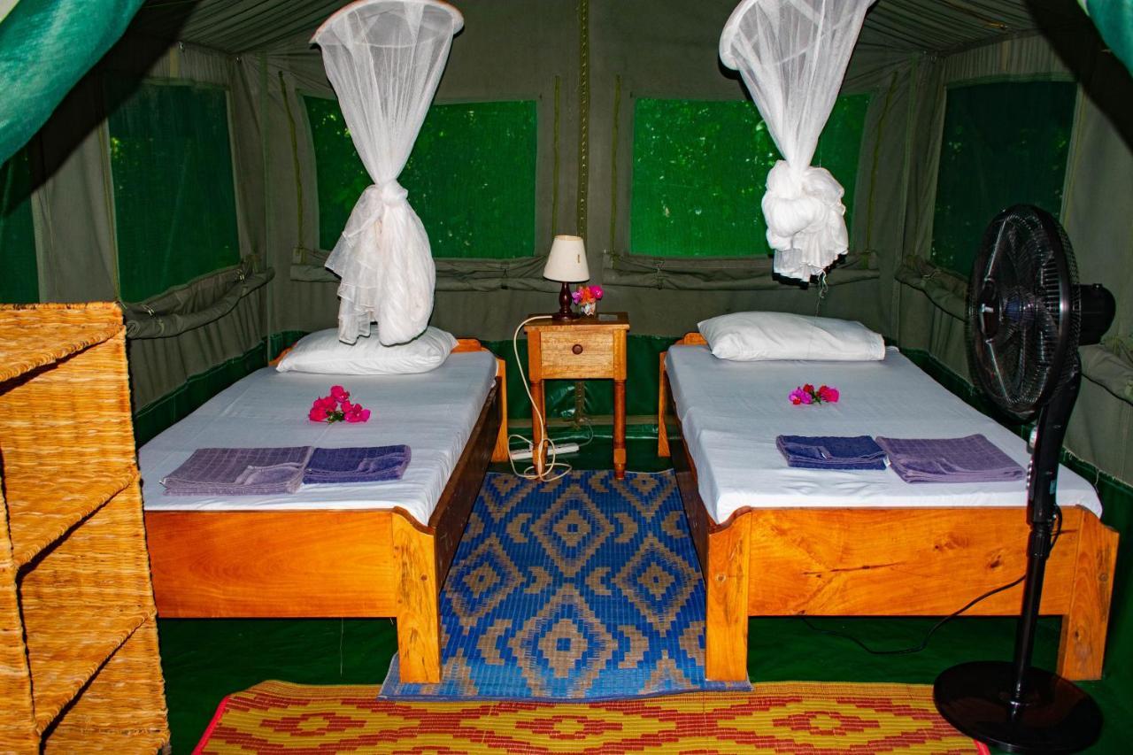 Firefly Eco Retreat Villa Shimoni Ngoại thất bức ảnh