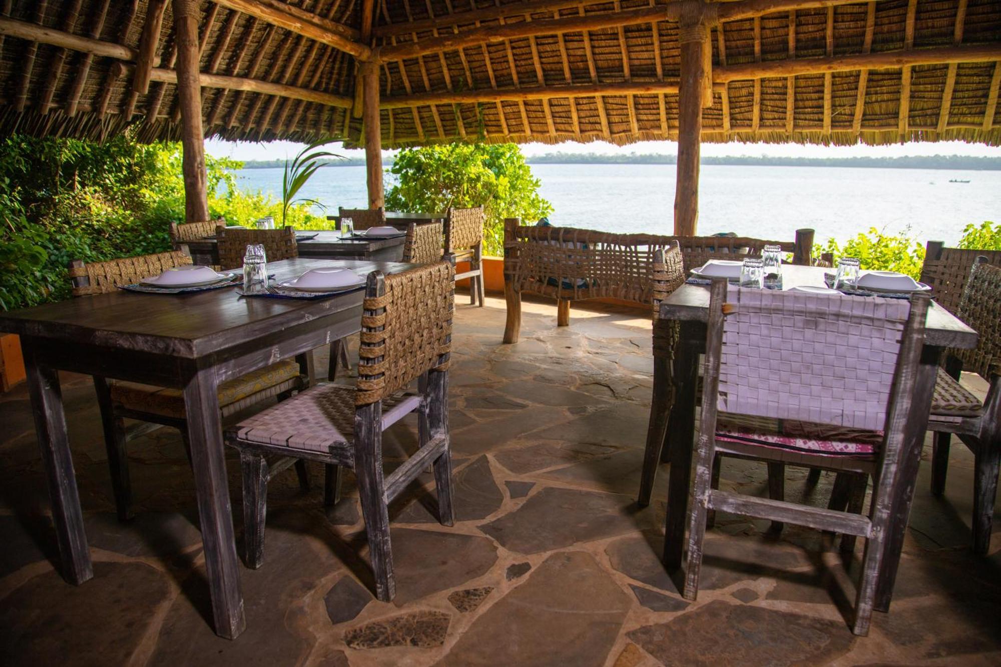 Firefly Eco Retreat Villa Shimoni Ngoại thất bức ảnh